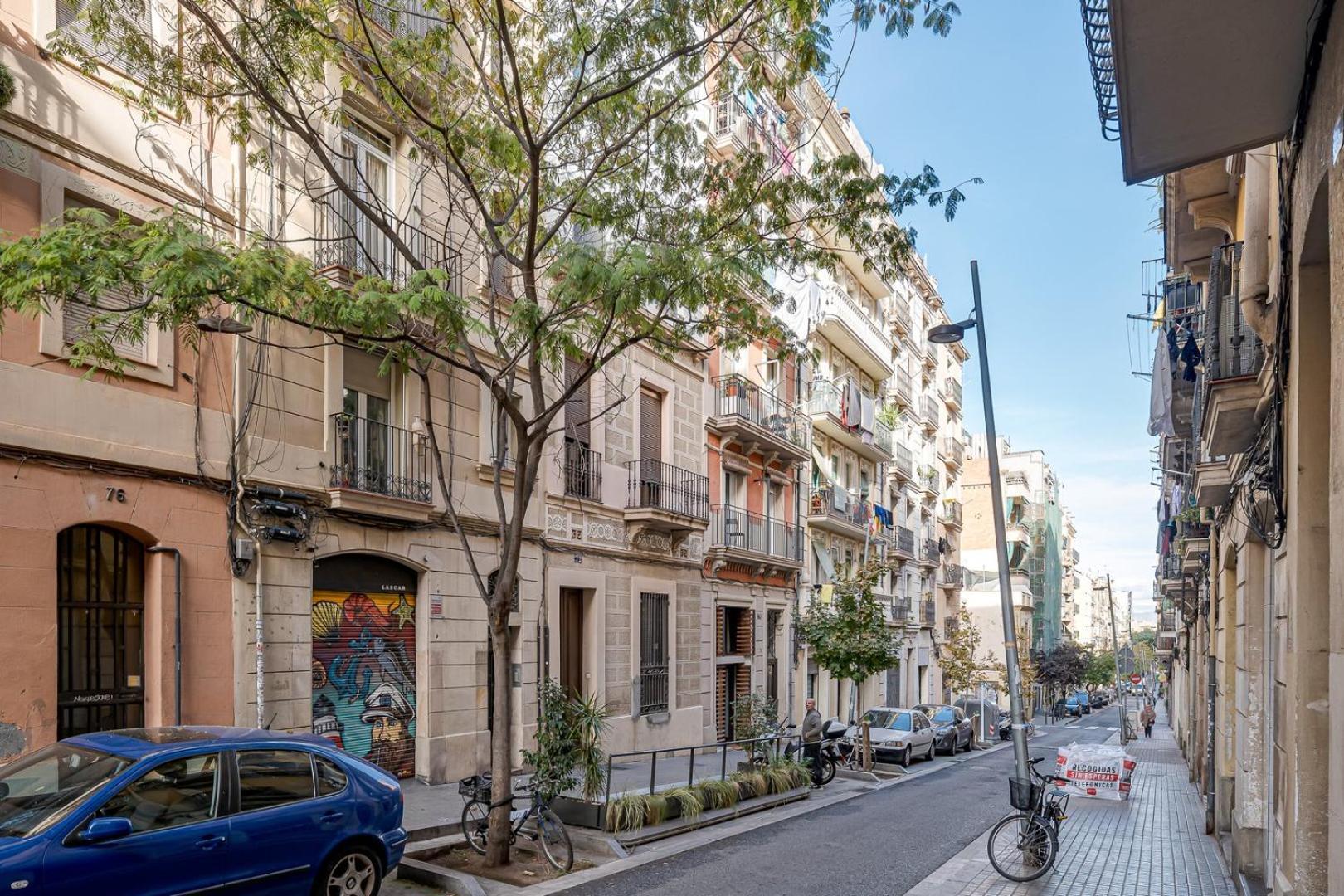 Guestready - Bright Home Near Montjuic Барселона Экстерьер фото
